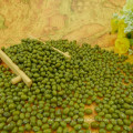 Granos de Mung verdes secos, cosecha 2012